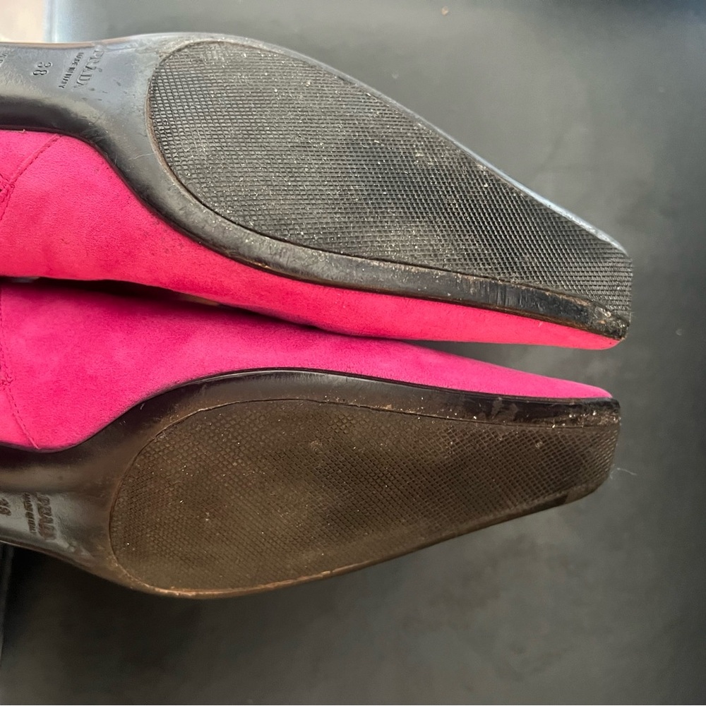 Prada Suede Pink pointed square toe kitten heel bootie SZ 38/ 8 - Picture 8 of 10
